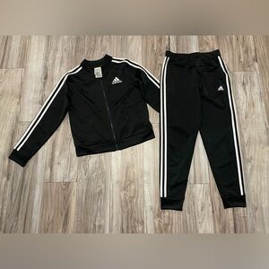 NWOT: Adidas Big Kids Black & White Track Set (M)